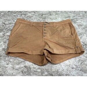 TORRID Women's 24 Cuffed  Shorts w/Pockets Tan